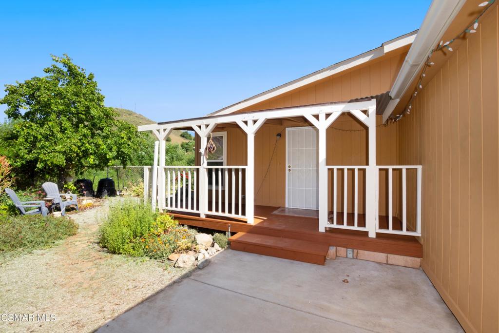 Properties 2 978 Main Street