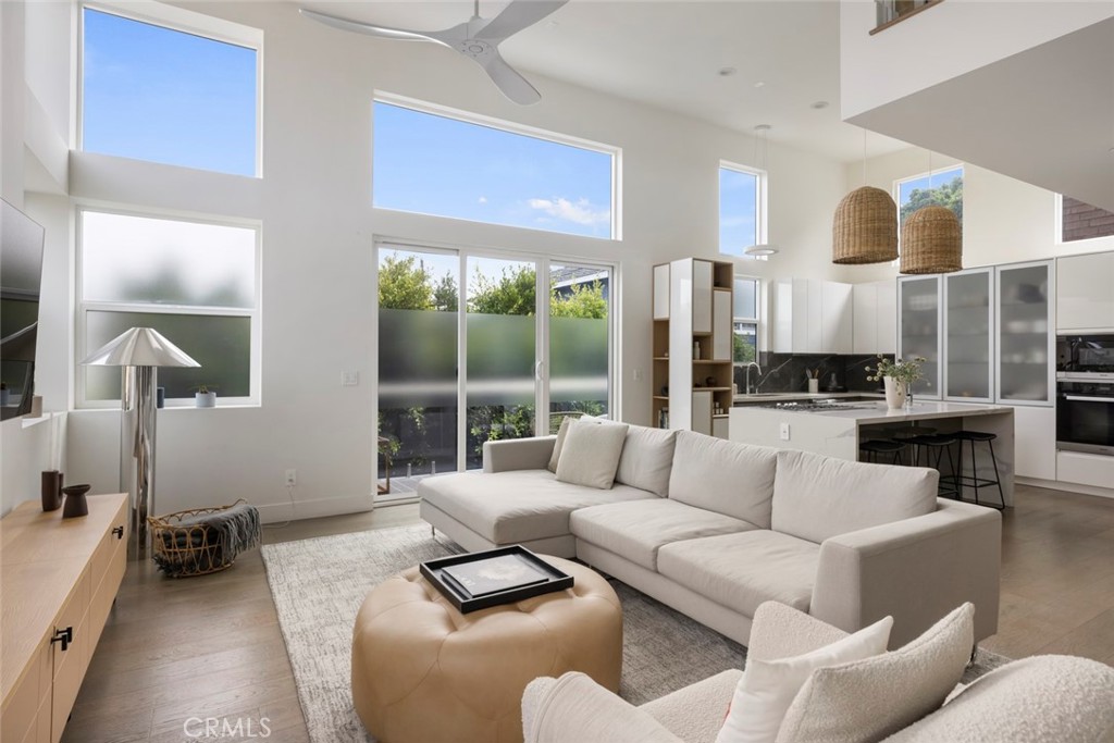 316 N. Francisca Avenue B