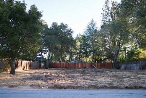 Photo of 433 Patrick Way, Los Altos, CA 94022 (MLS # ML82026373)