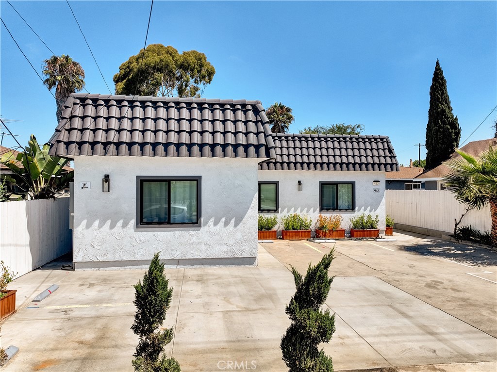 432 Hamilton Street
