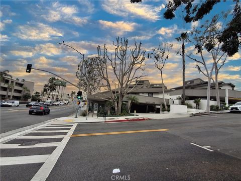 1590 S Coast Hwy 101, 102 Laguna Beach CA 92651