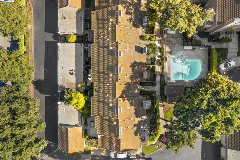 VILLA MONTE - Residential