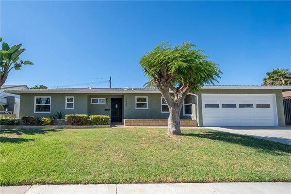 14621 DAVIS ST, WESTMINSTER, CA 92683 - Image f0fb83a0be24f833bc2b9bc5f26cffd8/1428007726