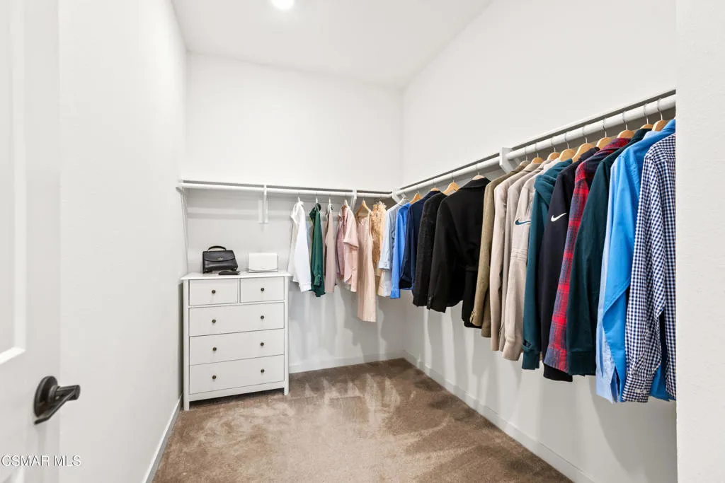 Simi Valley, California 93065, United States, 3 Bedrooms Bedrooms, ,3 BathroomsBathrooms,Residential,Active,146275