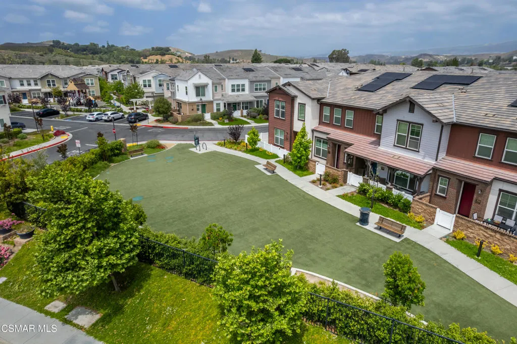 Simi Valley, California 93065, United States, 3 Bedrooms Bedrooms, ,3 BathroomsBathrooms,Residential,Active,146275