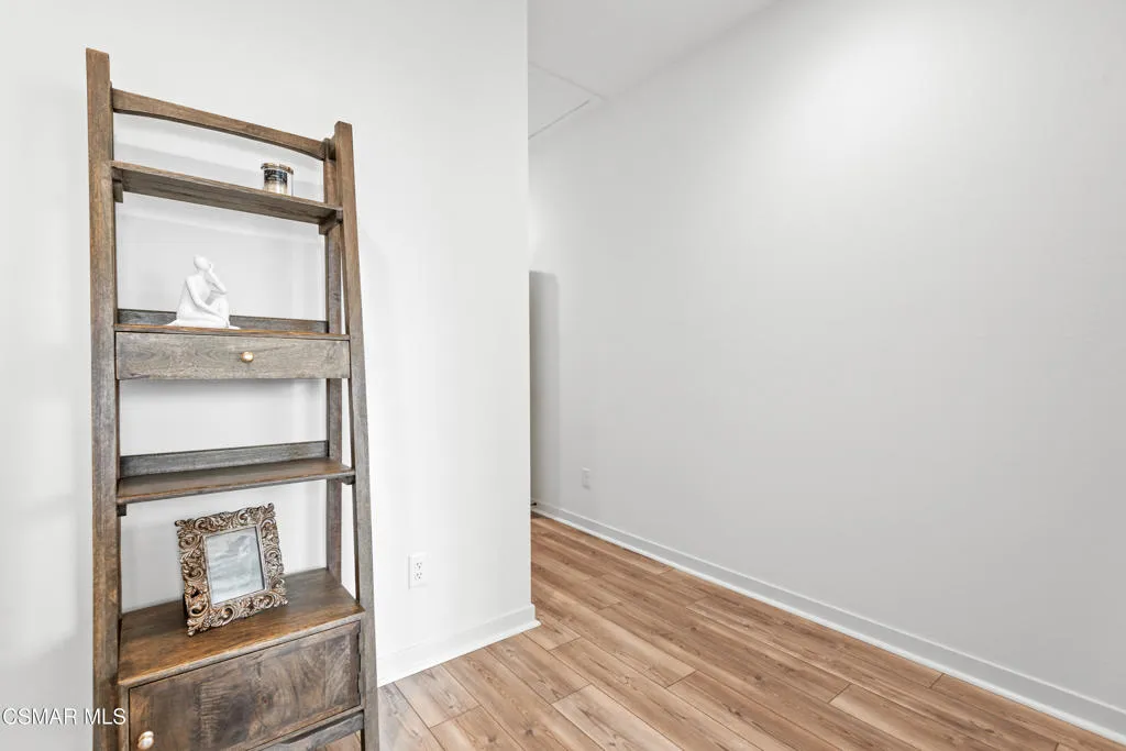 Simi Valley, California 93065, United States, 3 Bedrooms Bedrooms, ,3 BathroomsBathrooms,Residential,Active,146275