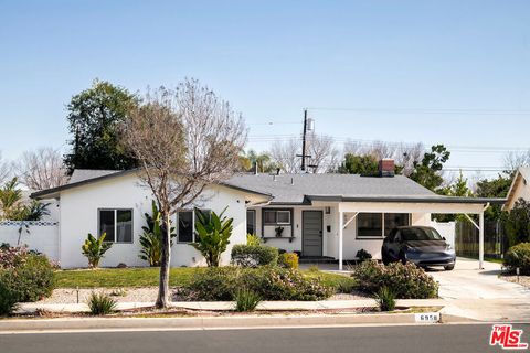 Photo of 6958 Berquist Avenue, West Hills, CA 91307 (MLS # 26647197)