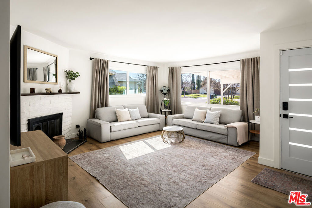 6958 Berquist Avenue