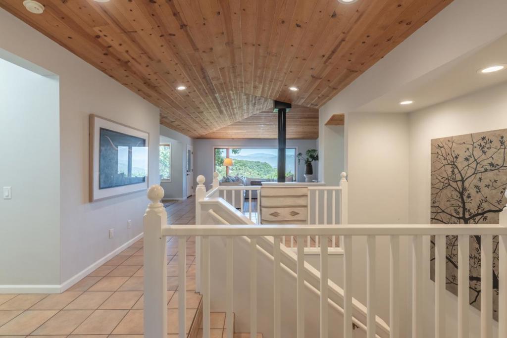 297 El Caminito Road