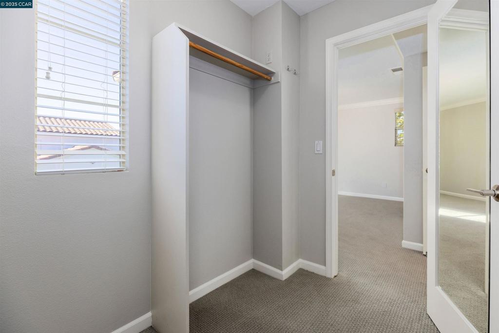 GALE RANCH - Residential Lease