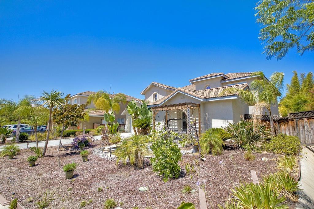 23394 Blue Gardenia Ln