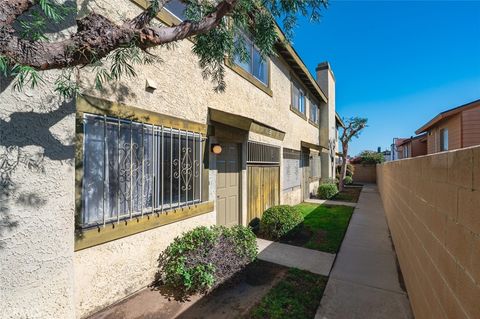 Photo of 13438 Francisquito Ave, Baldwin Park, CA 91706 (MLS # TR25249738) Photo of 13438 Francisquito Ave, Baldwin Park, CA 91706 (MLS # TR25249738)