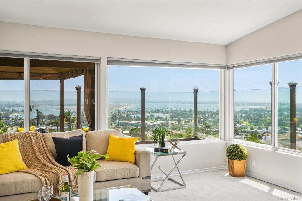 3539 Mount Laurence Dr