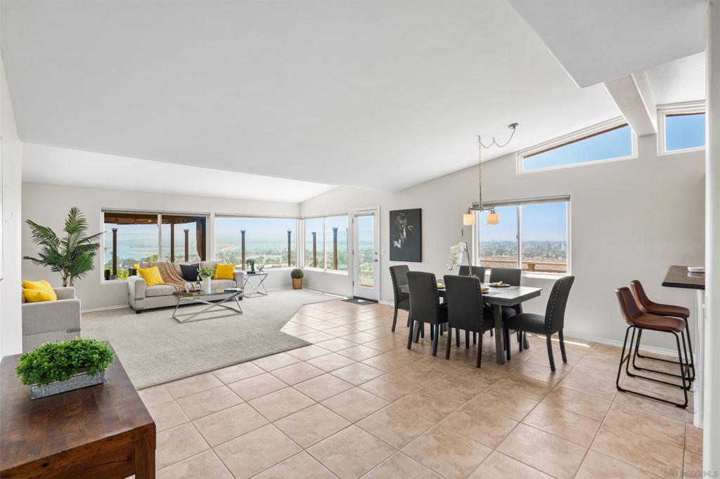 3539 Mount Laurence Dr