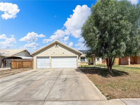 Photo of 204 Shaded Palm, Blythe, CA 92225 (MLS # SW25153704) Photo of 204 Shaded Palm, Blythe, CA 92225 (MLS # SW25153704)
