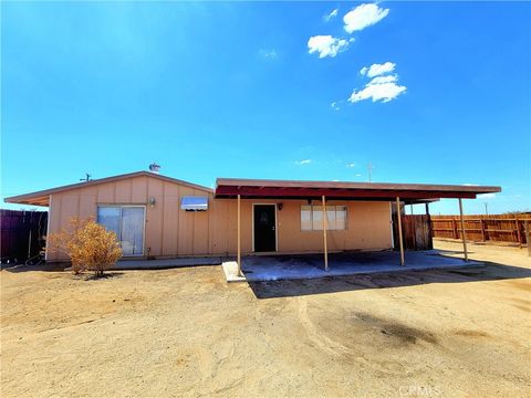 Photo of 1087 Sunrise Avenue, 29 Palms, CA 92277 (MLS # JT26004195)