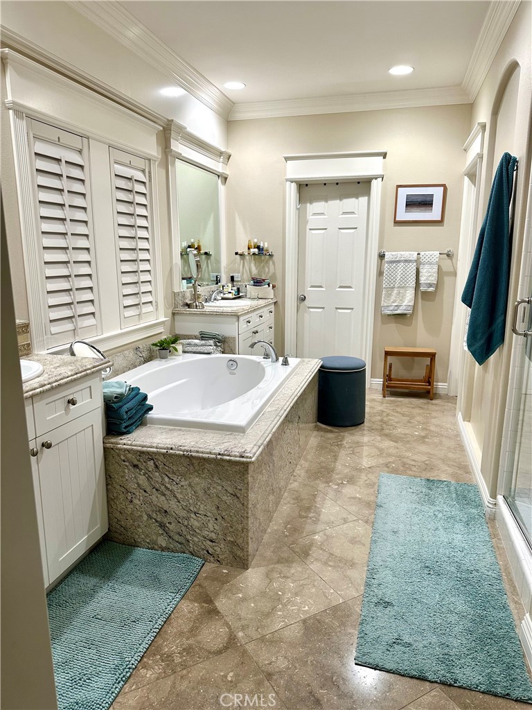 The Landing (LANDG) - Residential Lease