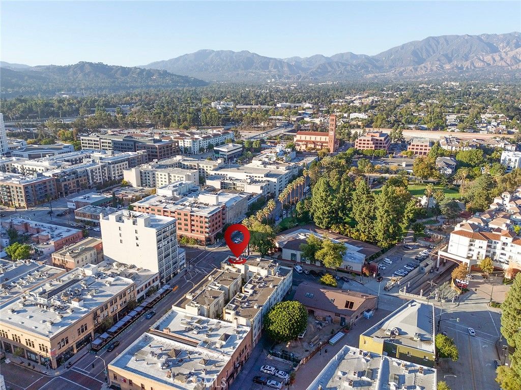 Photo of 80 N Raymond Avenue #212, Pasadena, CA 91103 (MLS # CV25247509)