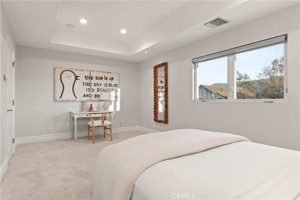 Westlake Island (711) - Residential Lease