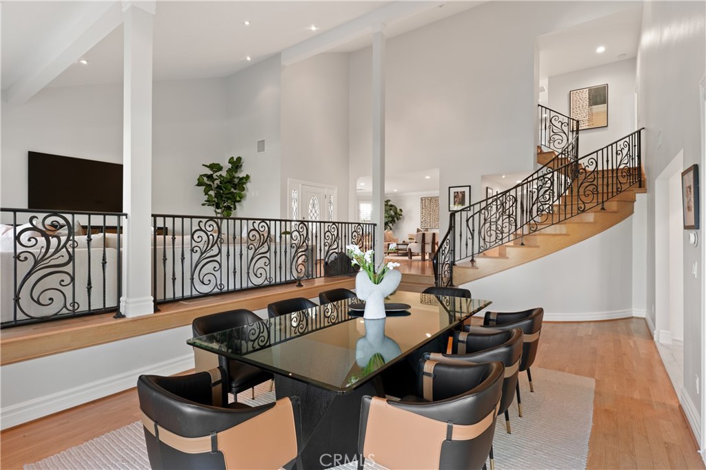 Westlake Island (711) - Residential Lease