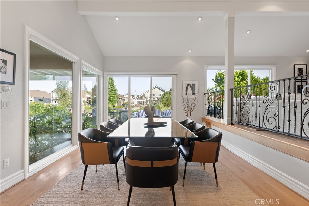 Westlake Island (711) - Residential Lease