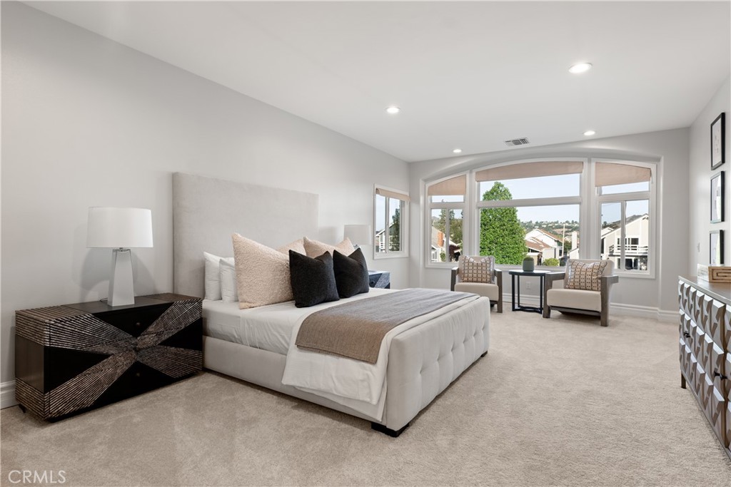 Westlake Island (711) - Residential Lease