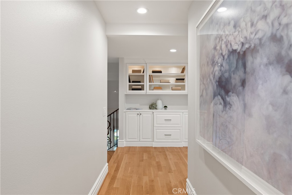 Westlake Island (711) - Residential Lease