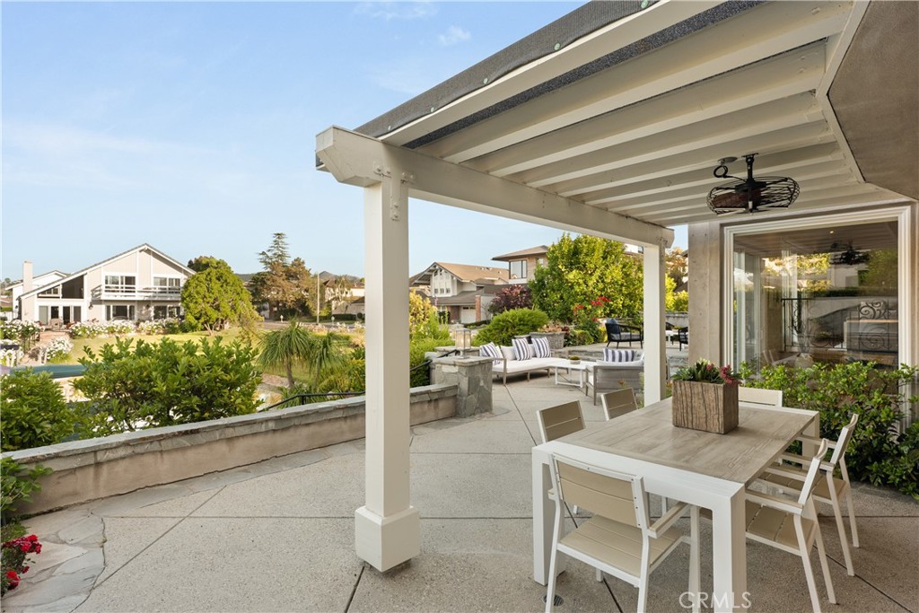 Westlake Island (711) - Residential Lease