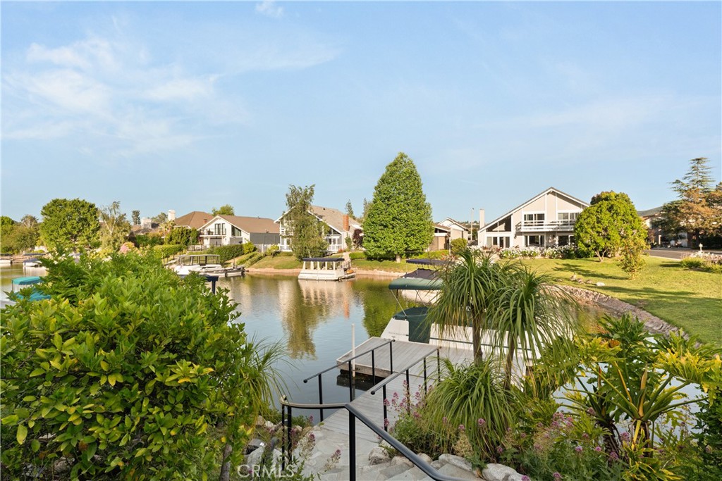 Westlake Island (711) - Residential Lease