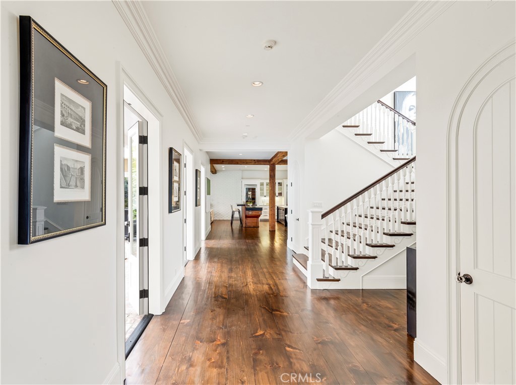 Newport Heights (NEWH) - Residential