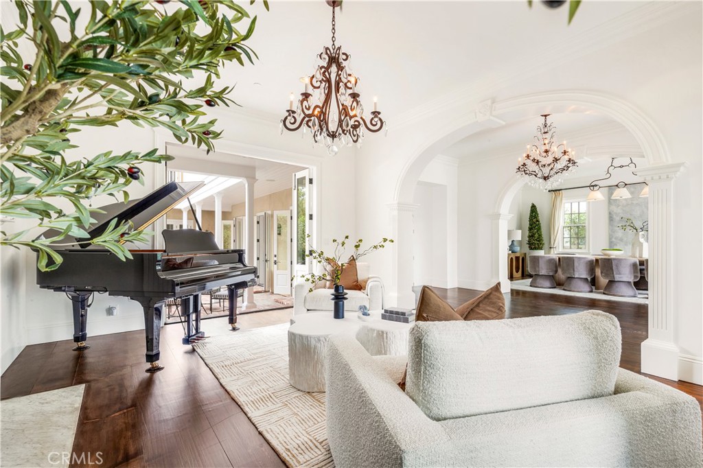 Newport Heights (NEWH) - Residential