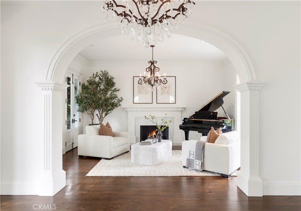 Newport Heights (NEWH) - Residential