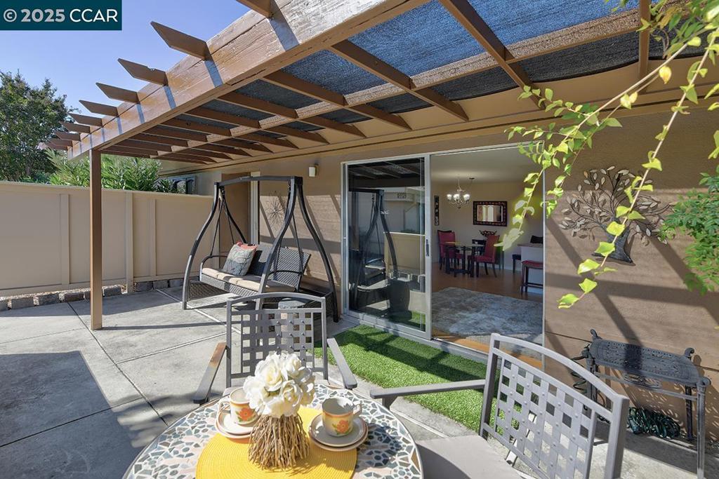 ROSSMOOR - Residential