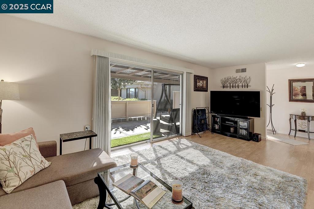 ROSSMOOR - Residential