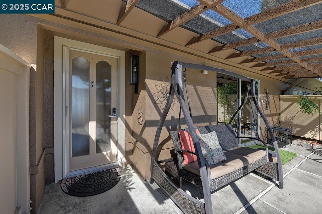 ROSSMOOR - Residential