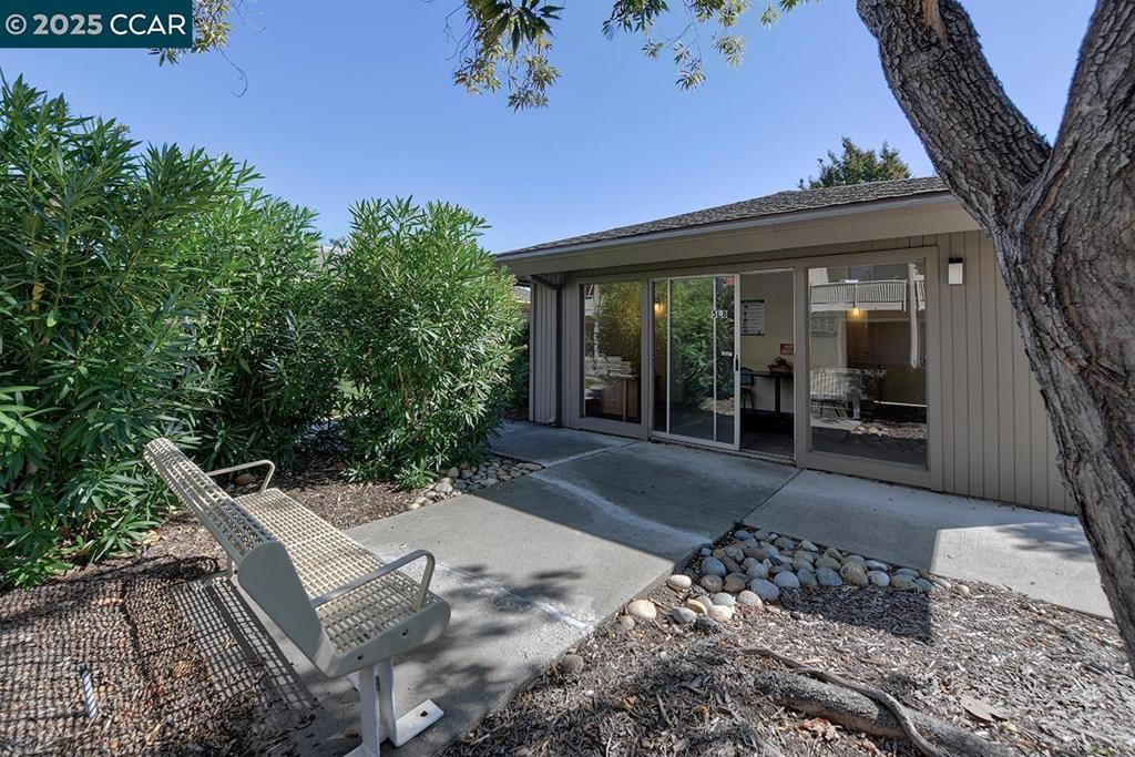 ROSSMOOR - Residential