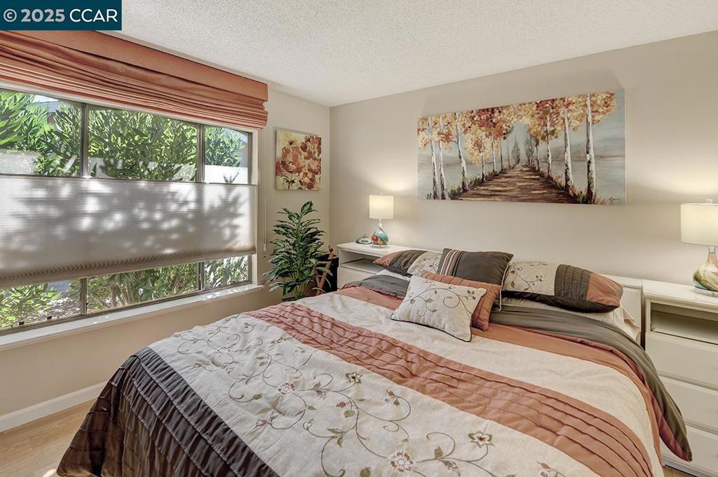 ROSSMOOR - Residential