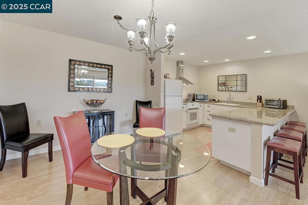 ROSSMOOR - Residential
