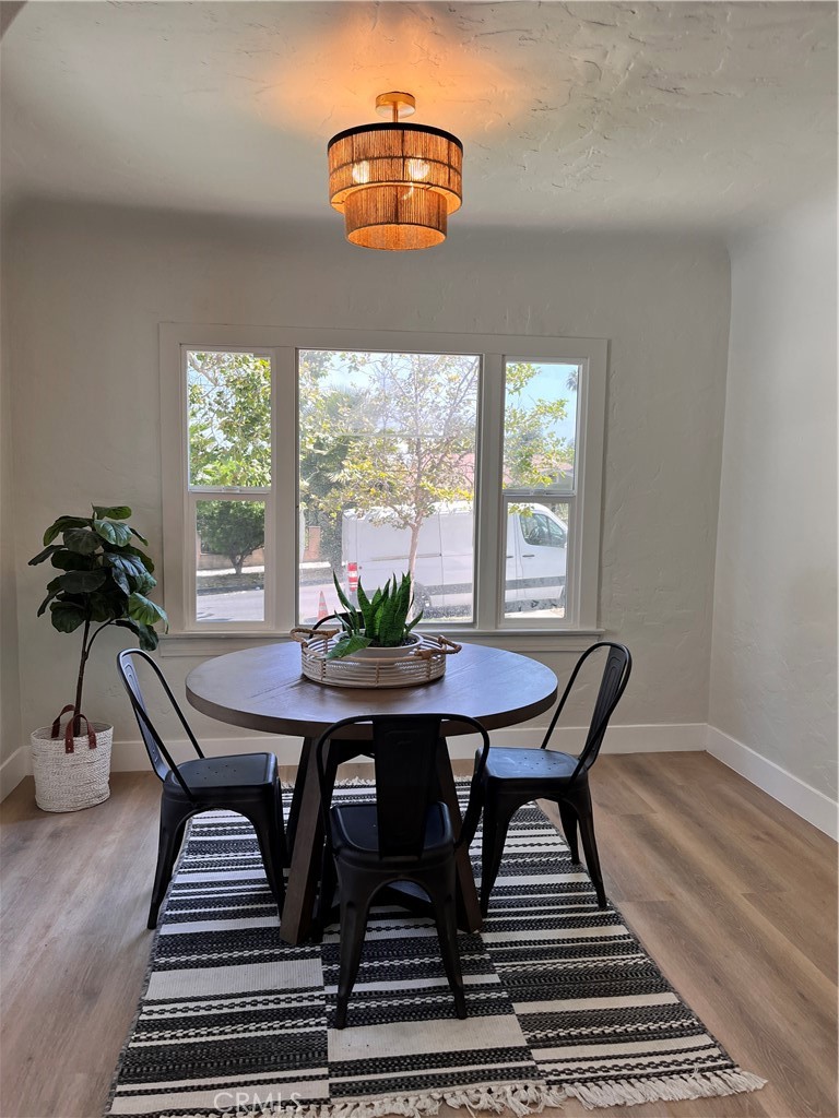 5369 Oakland