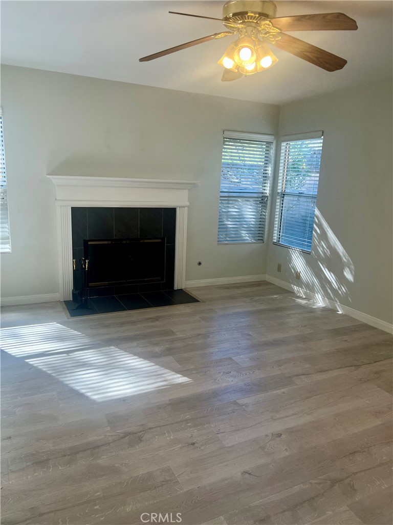 Oak Park (867) - Residential Lease