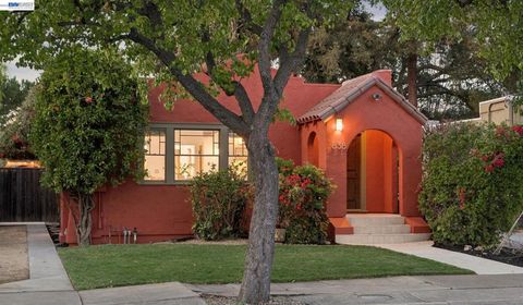 Photo of 838 Dowling Blvd Blvd, San Leandro, CA 94577 (MLS # 41128988)