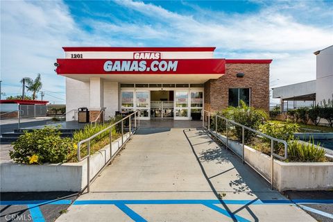 1201 W Holt Ontario CA 91762