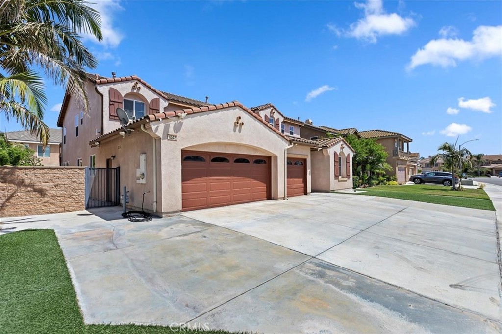 6522 Gold Dust Street