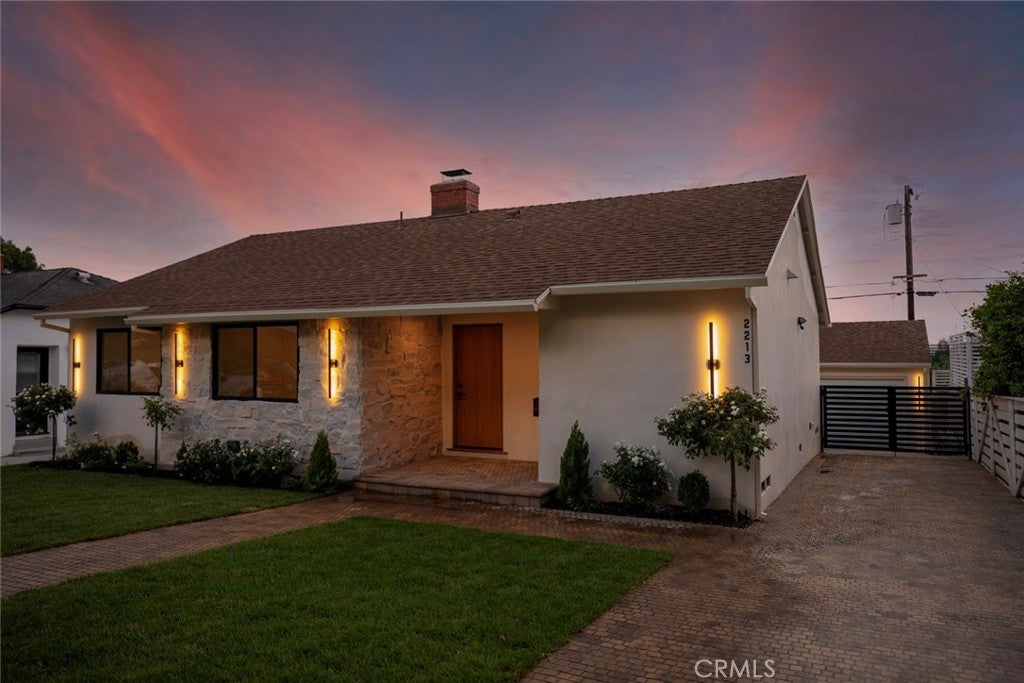 2213 Jolley