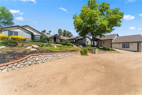 MLS: SR26010824