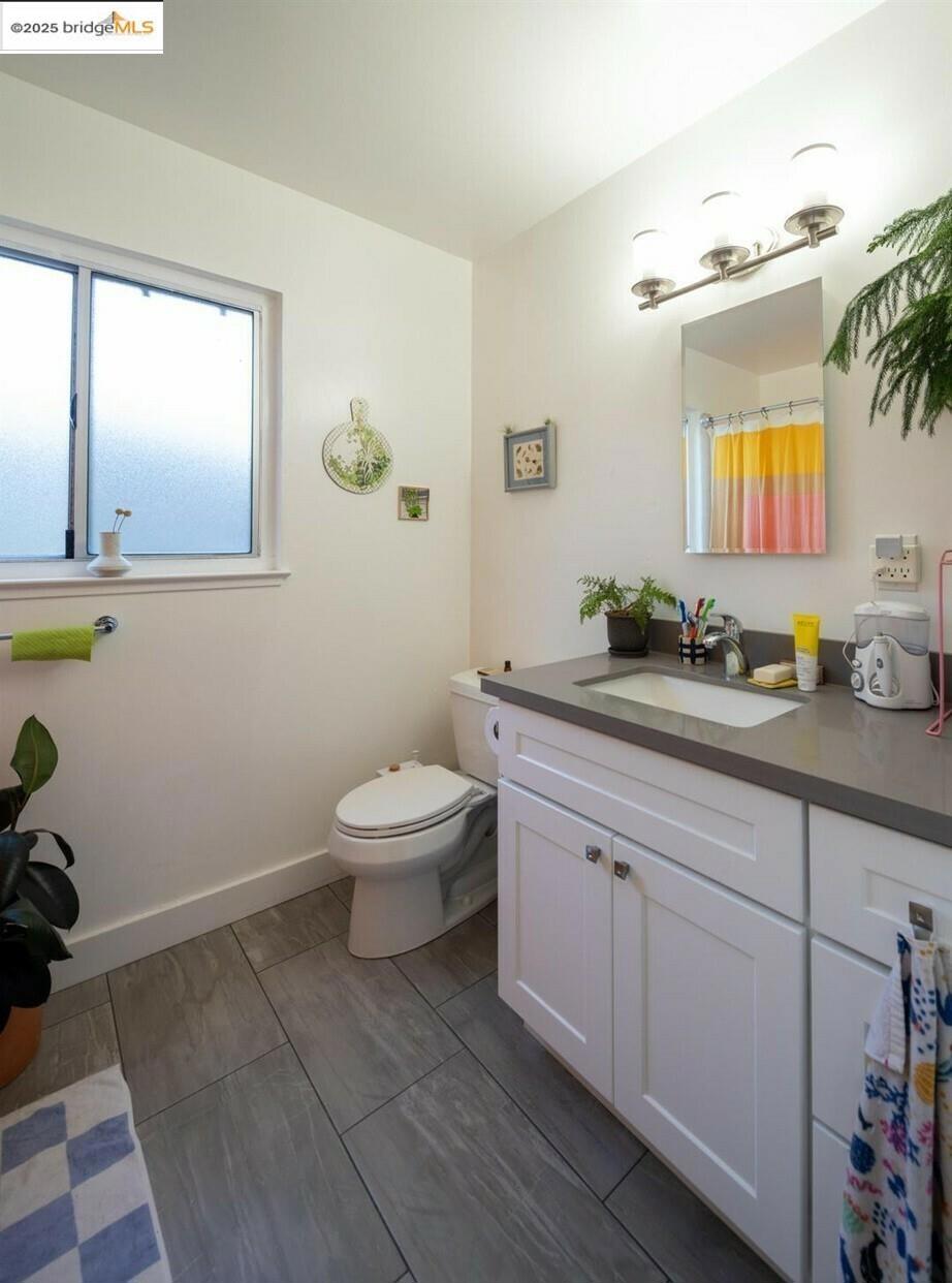 ALAMEDA - Residential Income