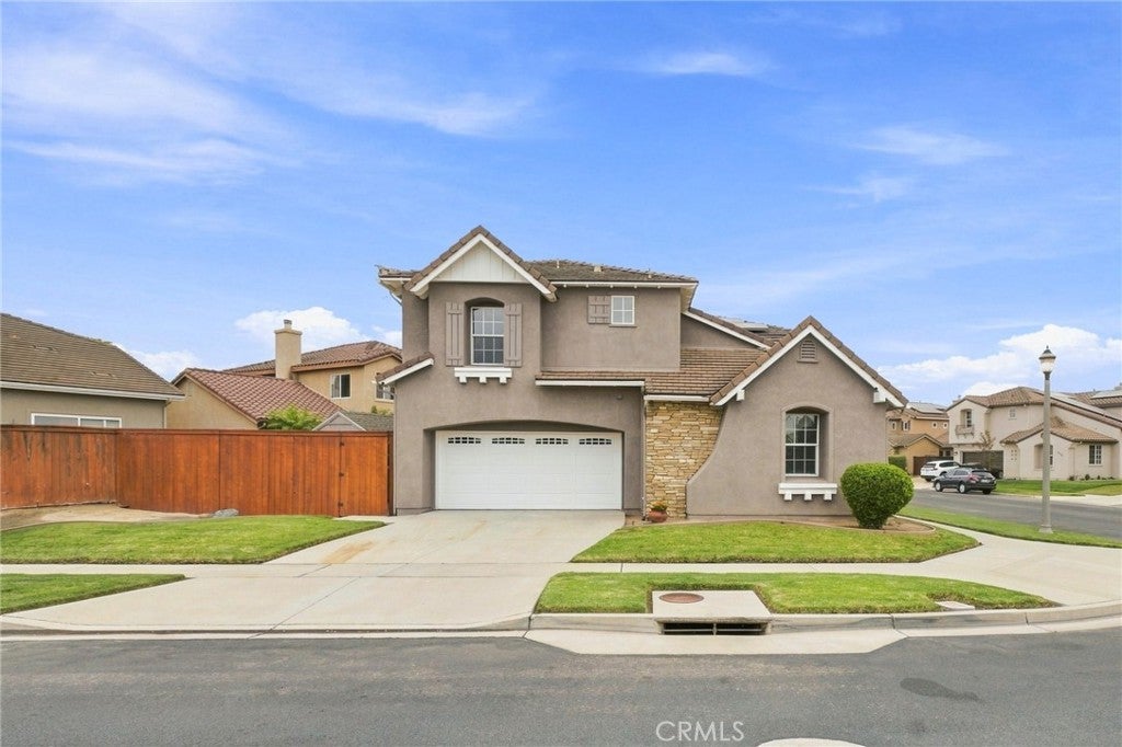 2517 Hinds Place