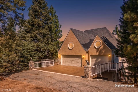 Photo of 299 Fairway DR, Lake Arrowhead, CA 92352 (MLS # IV26198072)