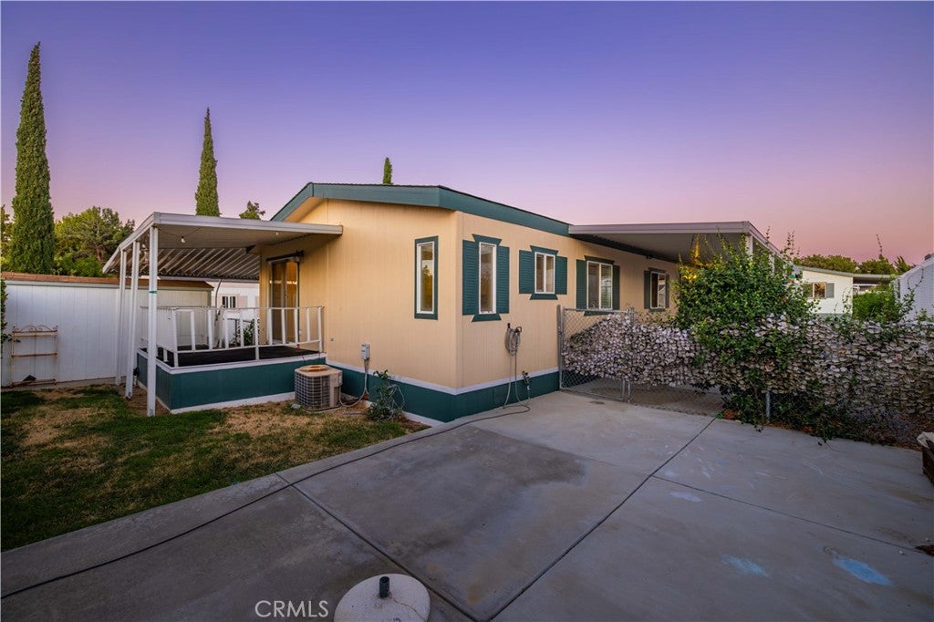 40701 W Rancho Vista Boulevard 33