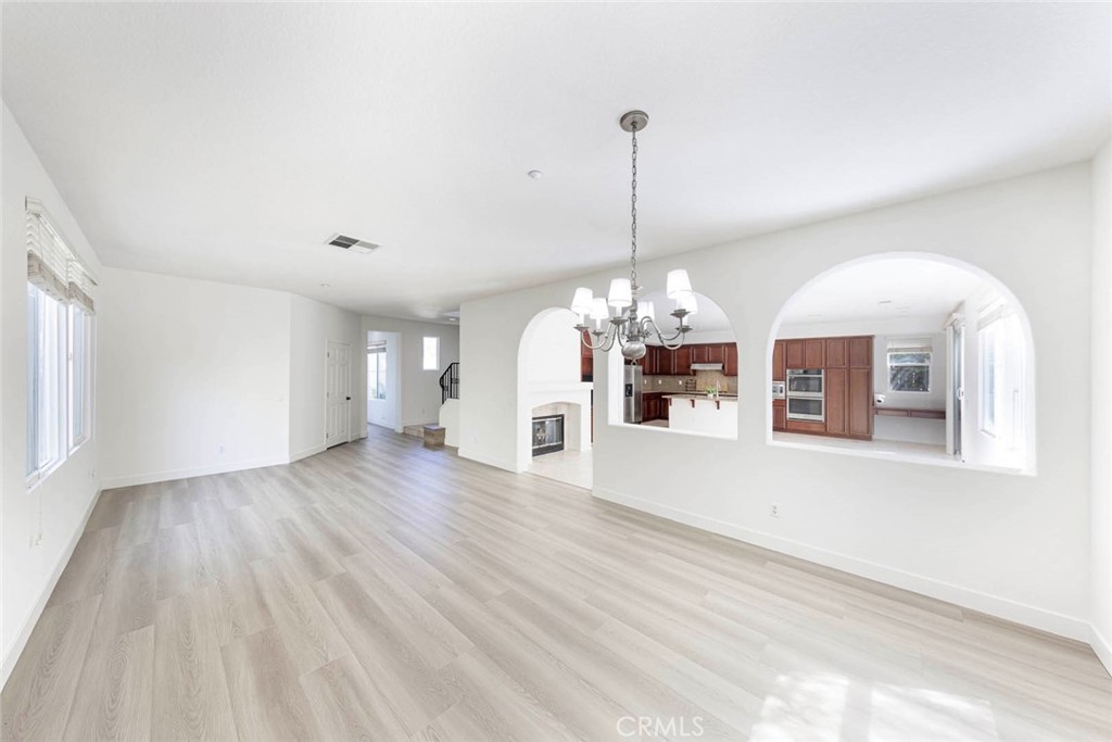 Las Veredas (LASV) - Residential Lease